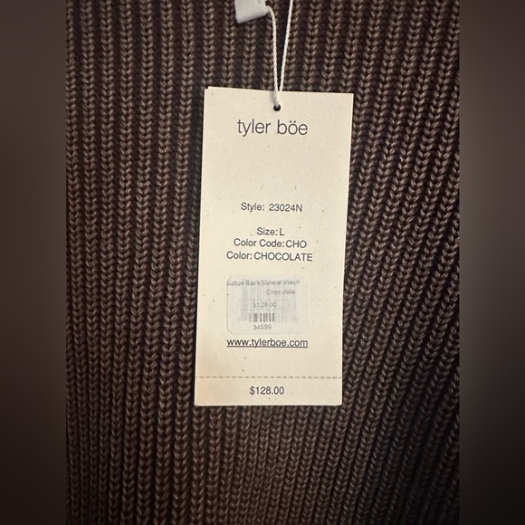 NWT Tyler Boe/ Button Back Mineral Wash/ Chocolate/ Size L - Picture 3 of 3